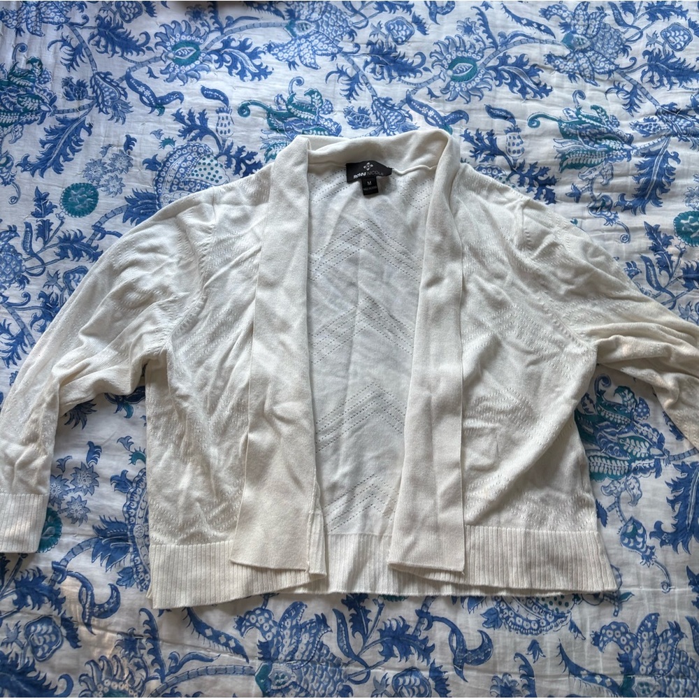 Vintage white cardigan